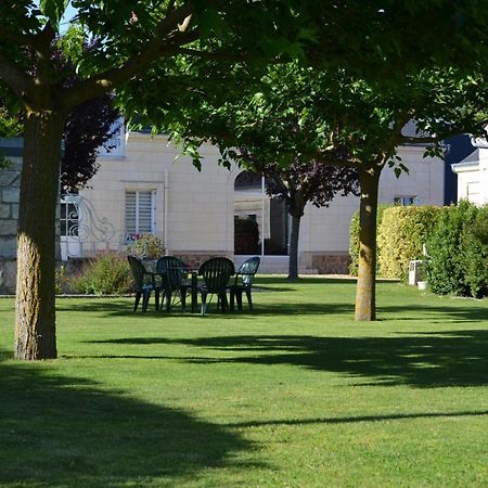 Les Chambres D Hotes Du Lavoir Restigné Exteriér fotografie