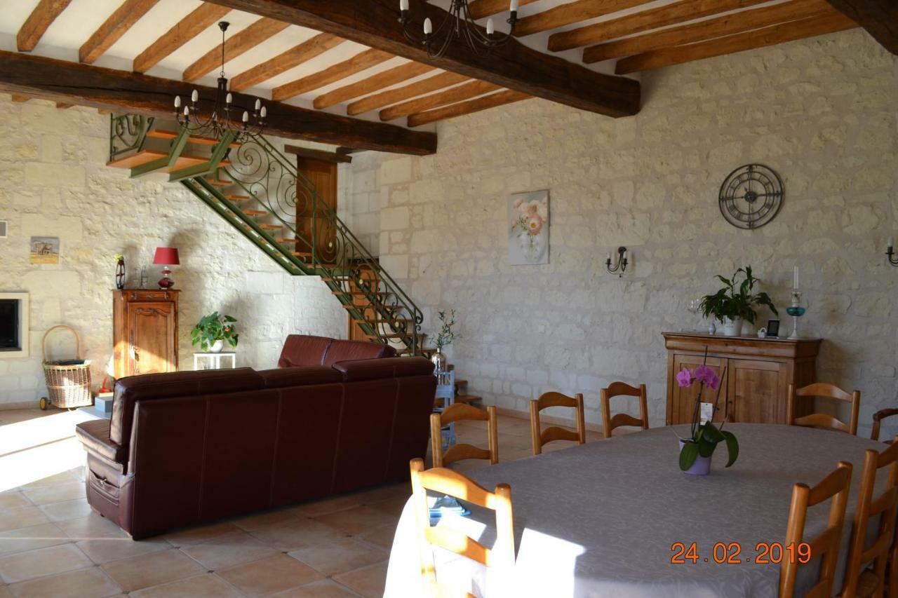 Les Chambres D Hotes Du Lavoir Restigné Exteriér fotografie